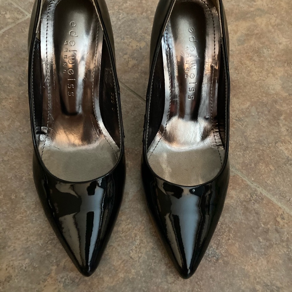Black High Heel